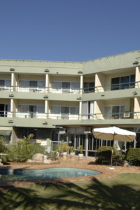 Camelot Motel - Whitsundays Accommodation 1