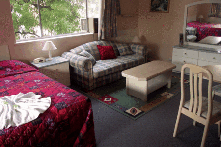 Charnwood Motor Inn - Whitsundays Accommodation