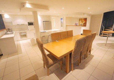 Coolum Caprice - Whitsundays Accommodation 4
