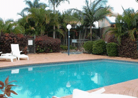 SMART MOTELS BERT HINKLER - Whitsundays Accommodation 0