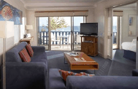 Seashells Serviced Apartments Scarborough - Whitsundays Accommodation 2