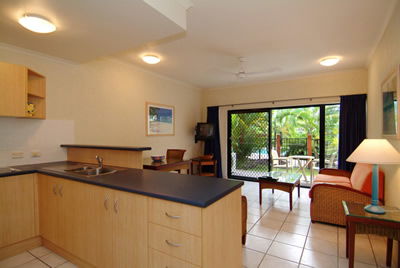 Comfort Inn & Suites Trinity Beach Club - Whitsundays Accommodation 4
