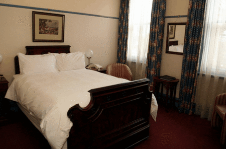 The Yarra Glen Grand Hotel - Whitsundays Accommodation 5