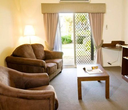Vittoria WA Whitsundays Accommodation