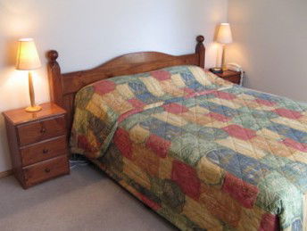 Port Fairy Motor Inn - Whitsundays Accommodation 2