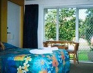 Ocean Side Hawks Nest - Whitsundays Accommodation 2