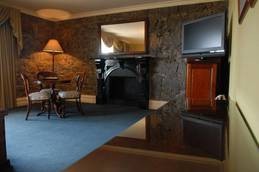 Quality Hotel Bentinck - Whitsundays Accommodation 4