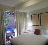 The Manor House - Whitsundays Accommodation