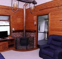 Solothurn Rural Resort - Whitsundays Accommodation