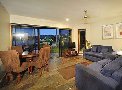 Airlie Waterfront Bed And Breakfast - Whitsundays Accommodation 4