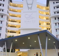 Waves Maroochy River - Whitsundays Accommodation