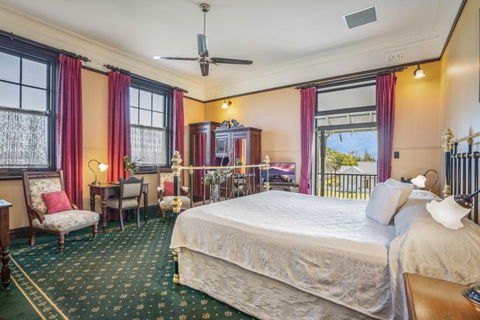 Ballina Manor Boutique Hotel  - Whitsundays Accommodation 1