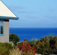 Bear Gully Coastal Cottages - Whitsundays Accommodation