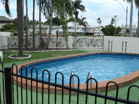 Miners Lodge Motor Inn - Whitsundays Accommodation 1