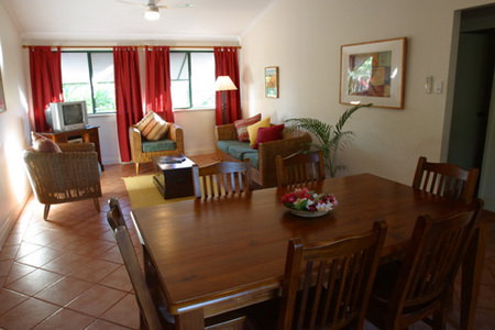 Cocos Beach Bungalows - Whitsundays Accommodation 1