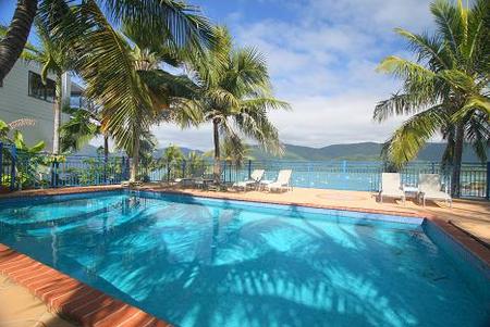Coral Point Lodge - Whitsundays Accommodation 1