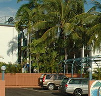Coconut Grove Holiday Apartments - Whitsundays Accommodation