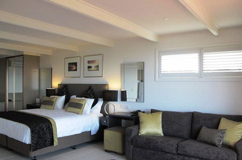 Amooran Court - Whitsundays Accommodation 1