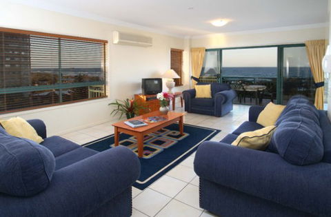 Sunshine Towers Apartments - Whitsundays Accommodation 0