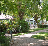 Cairns Beach Resort - Whitsundays Accommodation