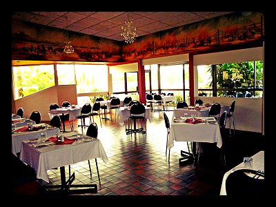 Emerald Meteor Motel - Whitsundays Accommodation 4