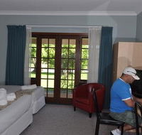 Poplars Inn - Whitsundays Accommodation