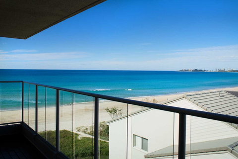 Pacific Surf Absolute Beach Apartments - Whitsundays Accommodation 0