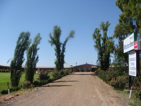 Newell Motor Inn Narrandera  - Whitsundays Accommodation 0