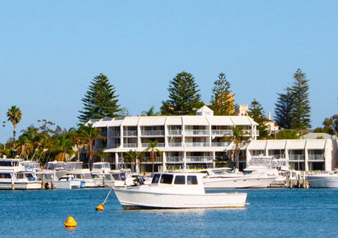 Pier 21 Apartment Hotel Fremantle - Whitsundays Accommodation 0