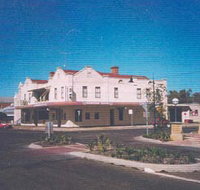 Namoi Hotel Motel - Whitsundays Accommodation
