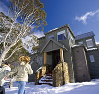 Snow Reservations Centre - Whitsundays Accommodation