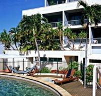 Cairns Sunshine Tower Hotel - Whitsundays Accommodation