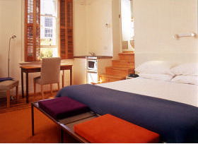 The Hatton - Whitsundays Accommodation 0