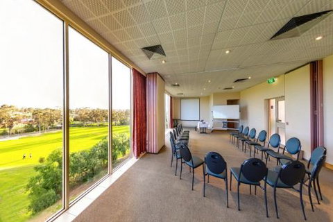 The Best Western Airport Motel & Convention Centre - Whitsundays Accommodation 0