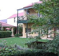 Mary Mackillop Place - Whitsundays Accommodation