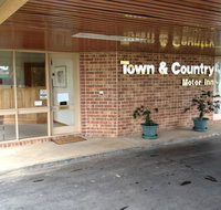 Town amp Country Motor Inn Forbes - Whitsundays Accommodation