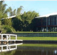 Coast And Country Cabins - Whitsundays Accommodation