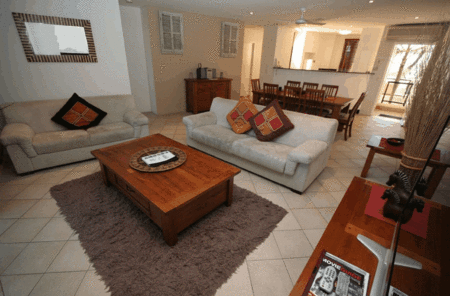 Bay Royal Holiday Apartments - Whitsundays Accommodation 5