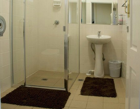 Glebe Village Backpackers - Whitsundays Accommodation 3