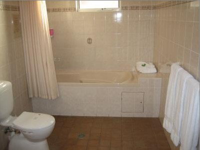 Templers Mill Motel - Whitsundays Accommodation 1