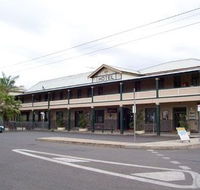 Crown Hotel Motel - Whitsundays Accommodation