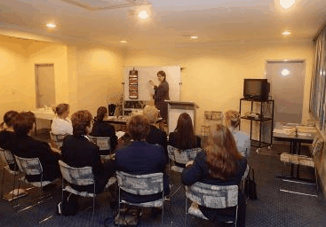 The Lighthouse Hotel - Whitsundays Accommodation 3