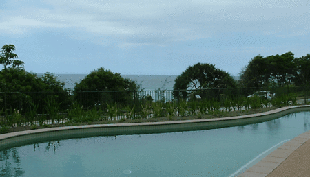 Stradbroke Island Beach Hotel - Whitsundays Accommodation 3