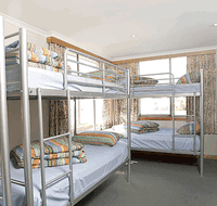 Narrara Backpackers - Whitsundays Accommodation