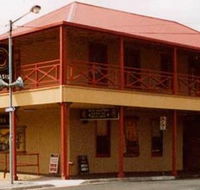 Mount Lyell Motor Inn - Whitsundays Accommodation