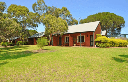 Currency Creek Winery - Whitsundays Accommodation