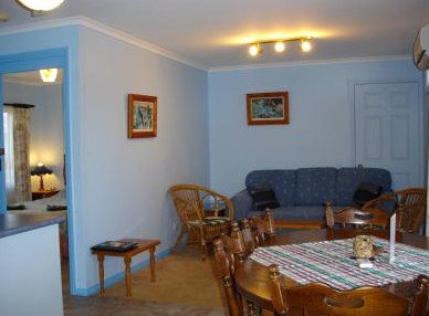 Lake Front Motel - Whitsundays Accommodation 2