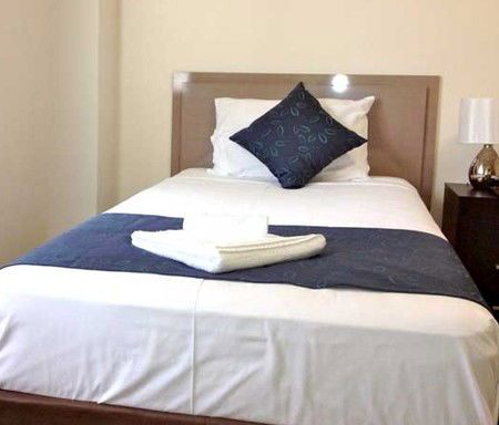 Lees Hotel Motel - Whitsundays Accommodation 0