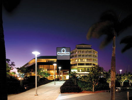 Shangri-la Hotel, The Marina, Cairns - Whitsundays Accommodation 0