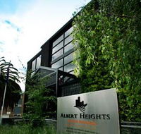 Albert Heights Serviced Apartments - Whitsundays Accommodation